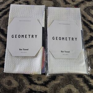 GEOMETRY White Bar Towels - Set of 2